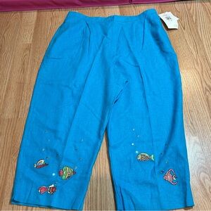 NWT vintage Lindsay Scott turquoise linen‎ blend embroidered fish capris 18